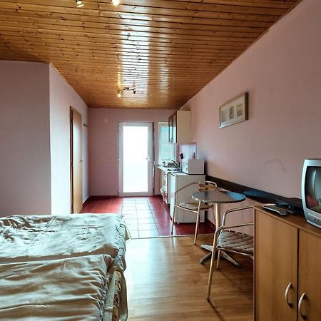 Apartmanovy Dom Red Ξενοδοχείο Podhájska Εξωτερικό φωτογραφία