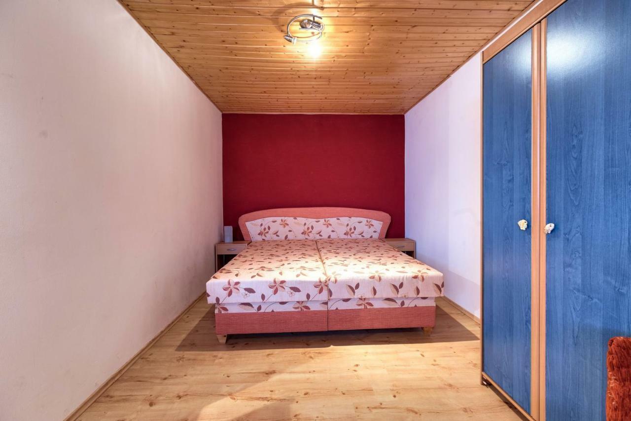 Apartmanovy Dom Red Ξενοδοχείο Podhájska Εξωτερικό φωτογραφία