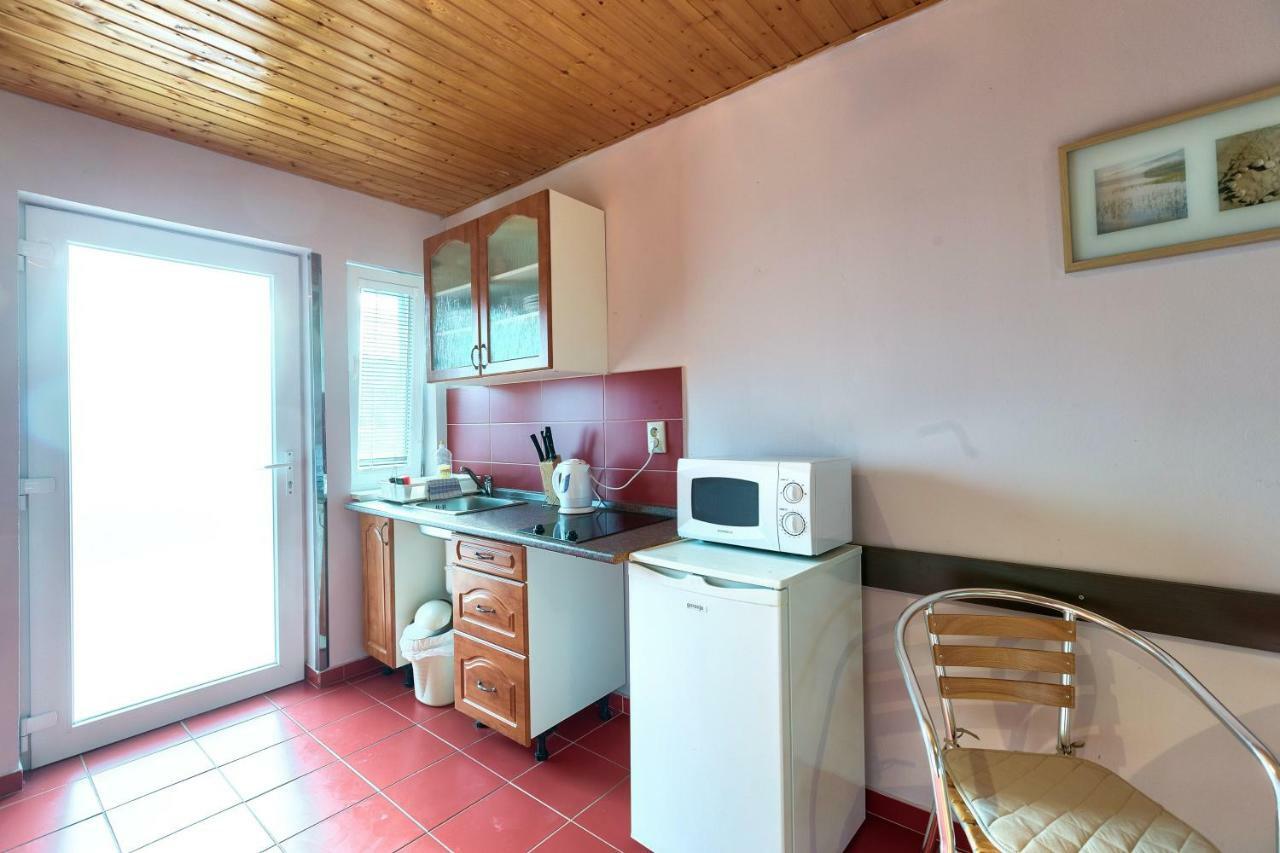 Apartmanovy Dom Red Ξενοδοχείο Podhájska Εξωτερικό φωτογραφία