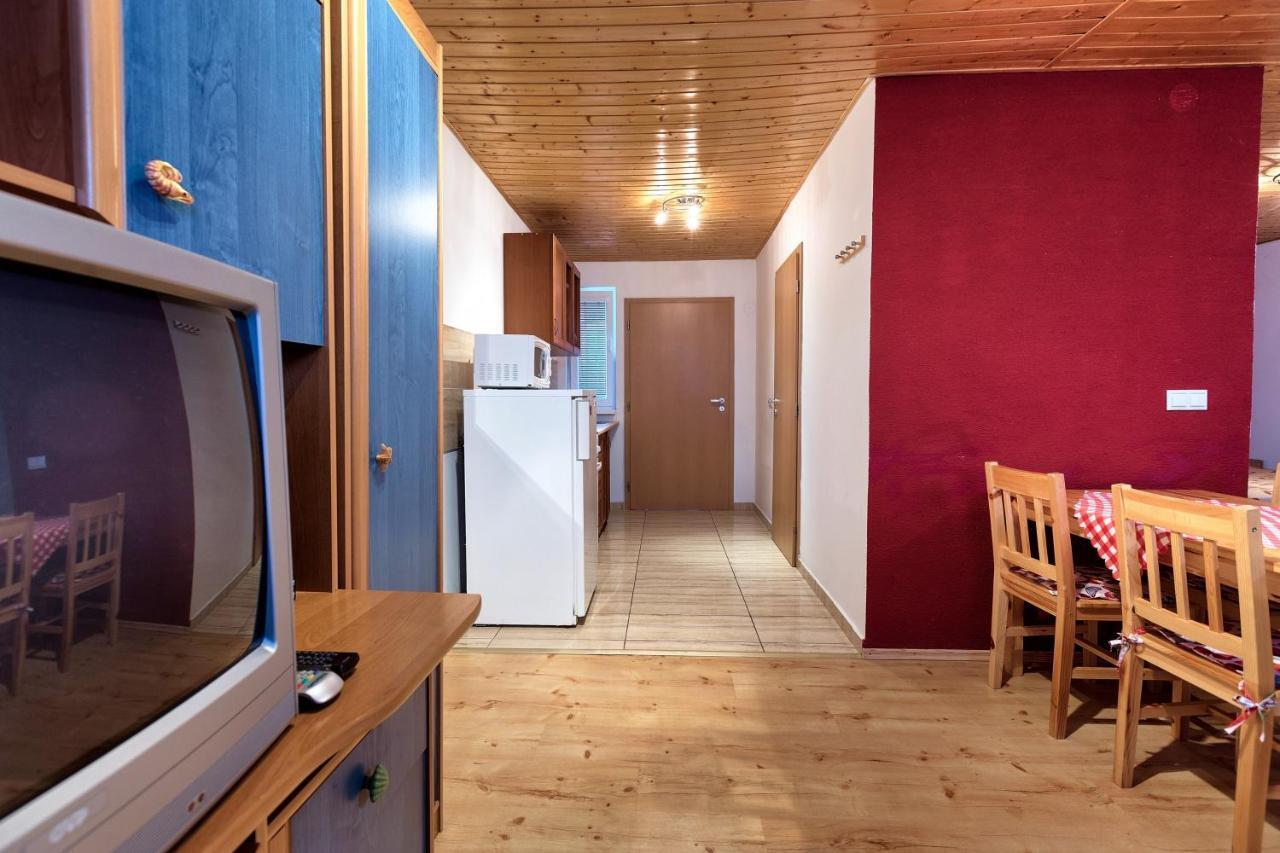 Apartmanovy Dom Red Ξενοδοχείο Podhájska Εξωτερικό φωτογραφία