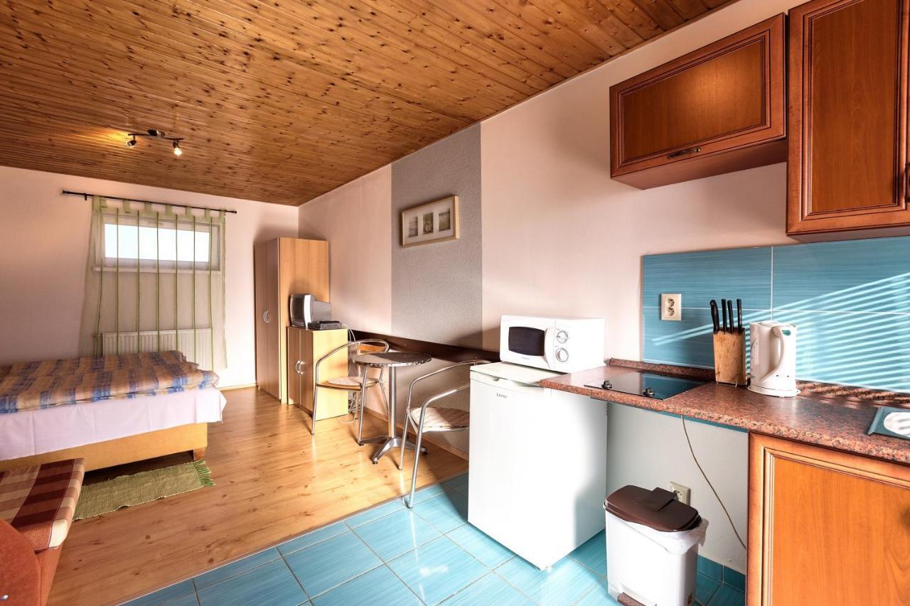 Apartmanovy Dom Red Ξενοδοχείο Podhájska Εξωτερικό φωτογραφία